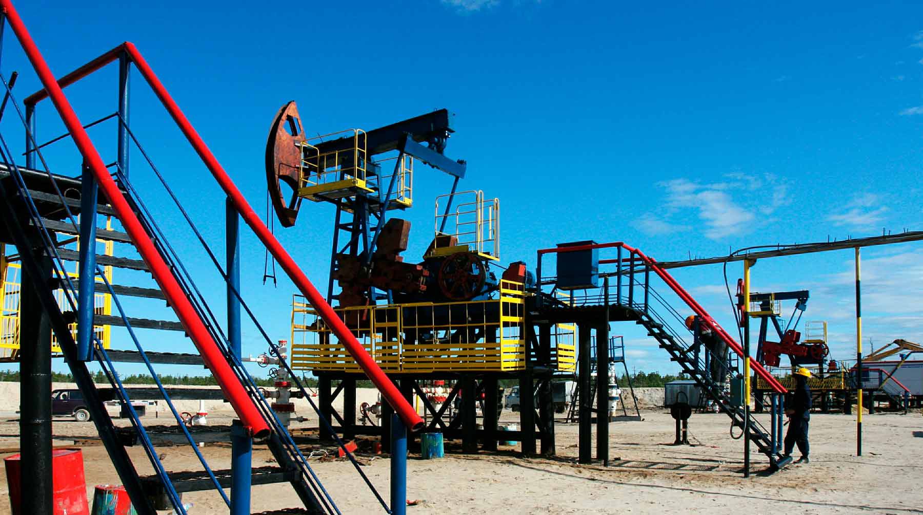 Белоруссия и Россия договорились о компенсации за «грязную» нефть по 15 долларов за баррель