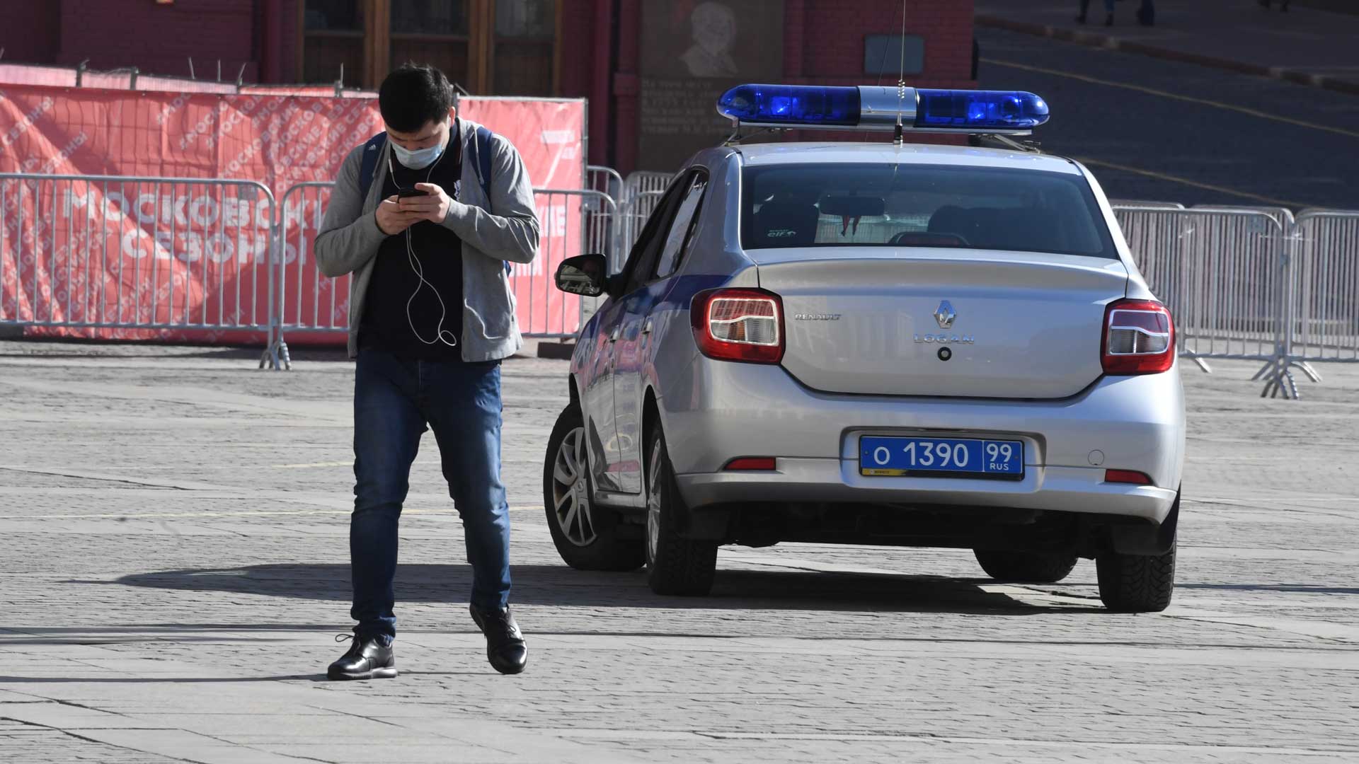 В МВД заявили, что в отношении объявивших о введении комендантского часа в регионе правоохранителей проводится проверка Фото: © GLOBAL LOOK press / Komsomolskaya Pravda