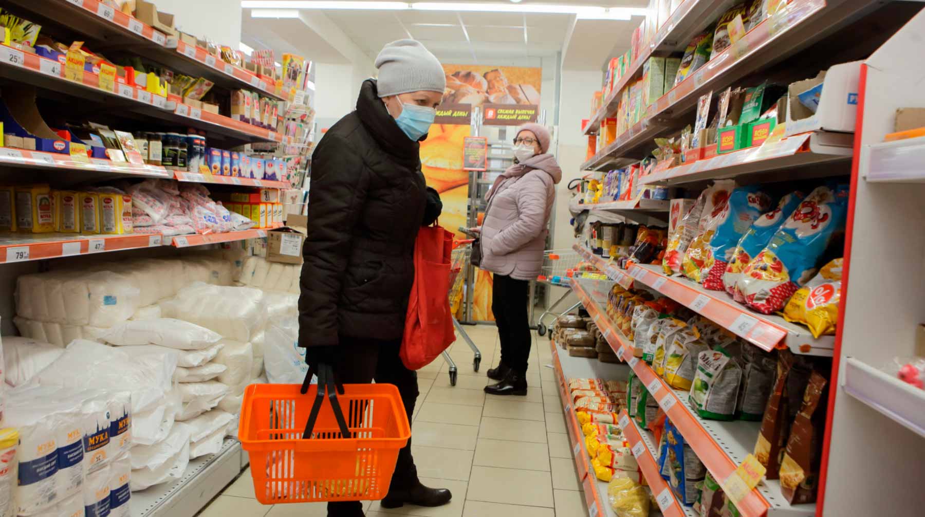 Мэрия не рассматривает необходимость вводить в городе продовольственные карточки Фото: © Global Look Press / Zamir Usmanov