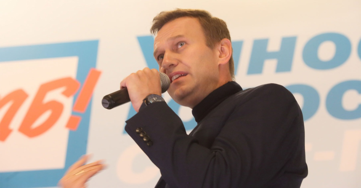 Церковь в сложном положении: Навальный поддержал истовых православных