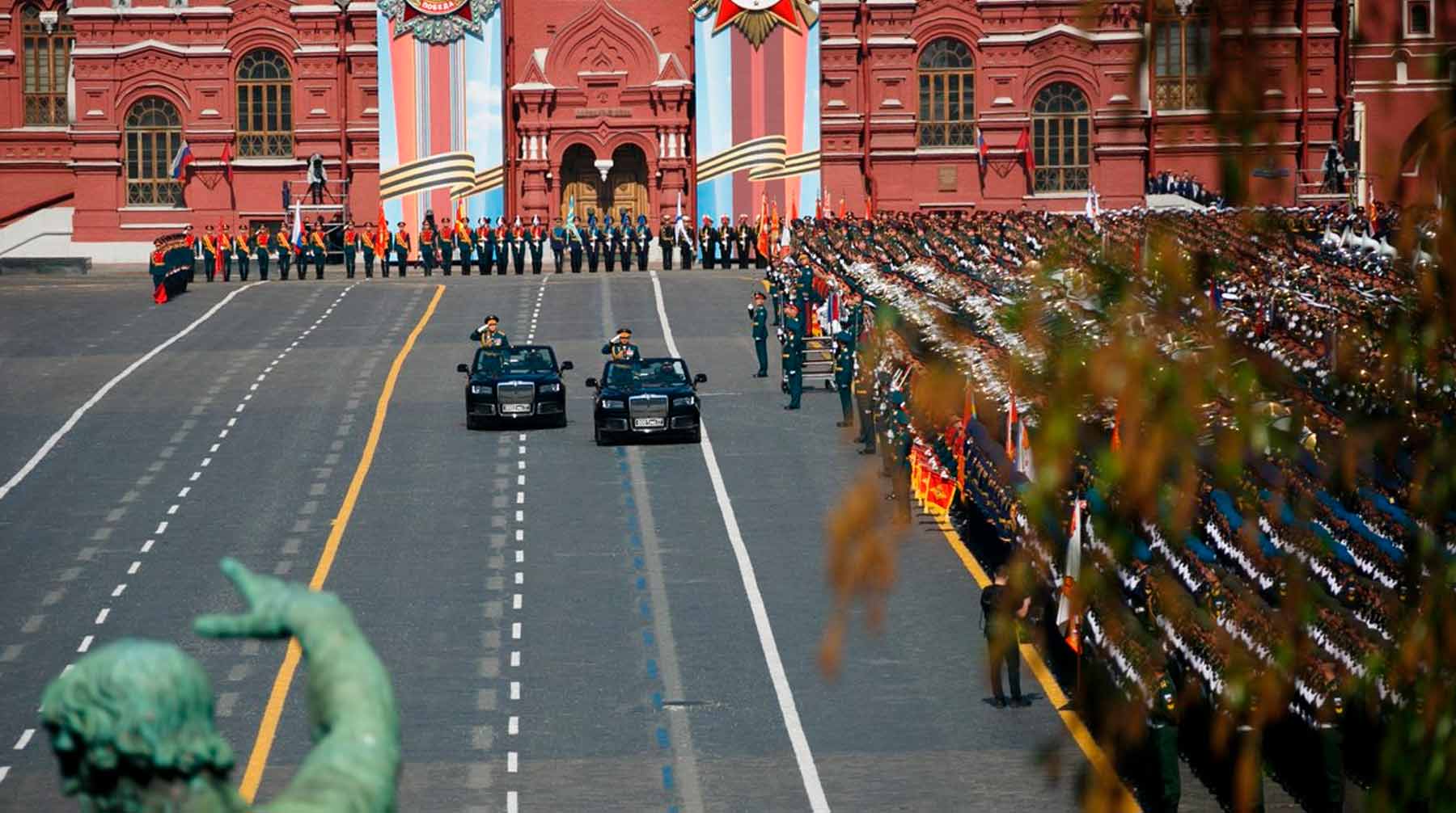 Спикер столичного парламента Алексей Шапошников подчеркнул, что 9 Мая никто не отменял и в Москве обязательно пройдет парад Фото: © MOD Russia