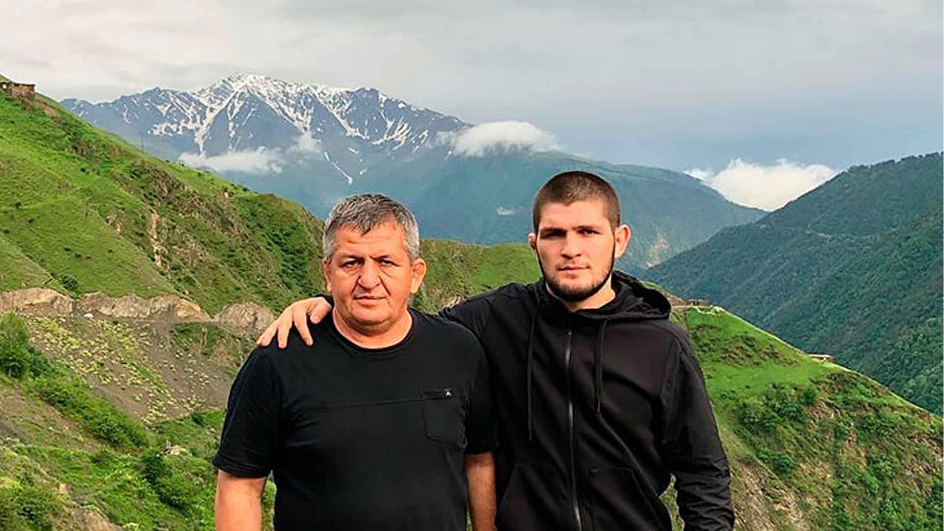 Хабиб и Абдулманап в горах