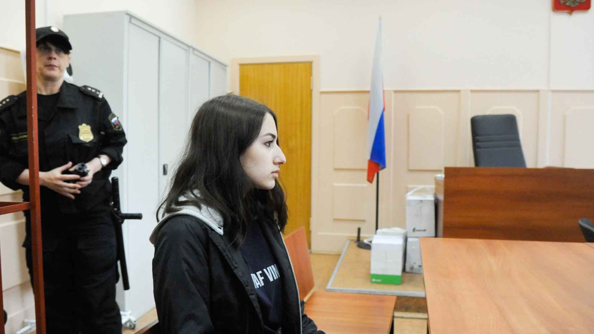 Защитник девушек напомнил, что обвинение отказалось рассматривать версию самообороны от домашнего насилия Фото: © GLOBAL LOOK press / City News Moskva