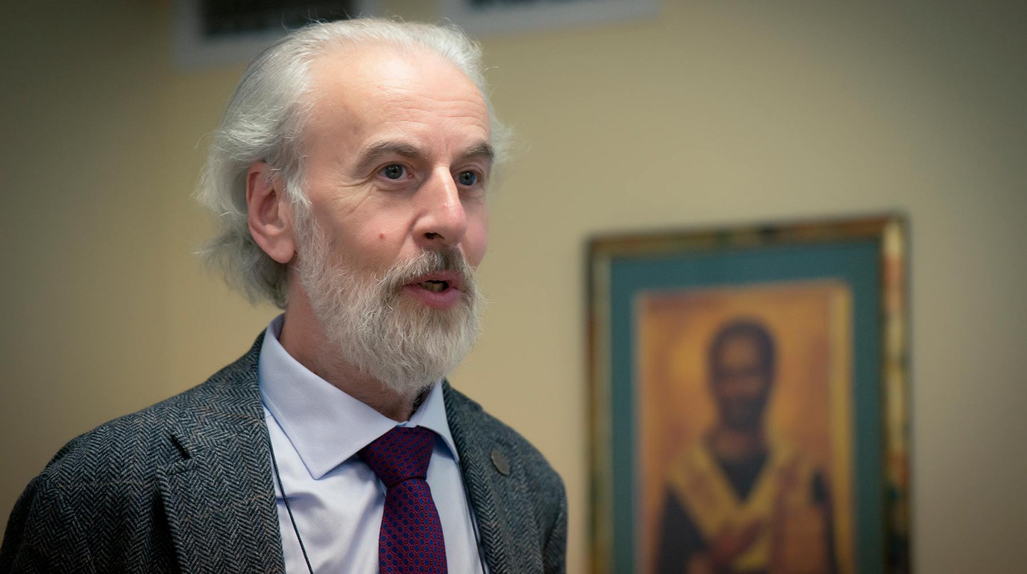 Александр Дворкин