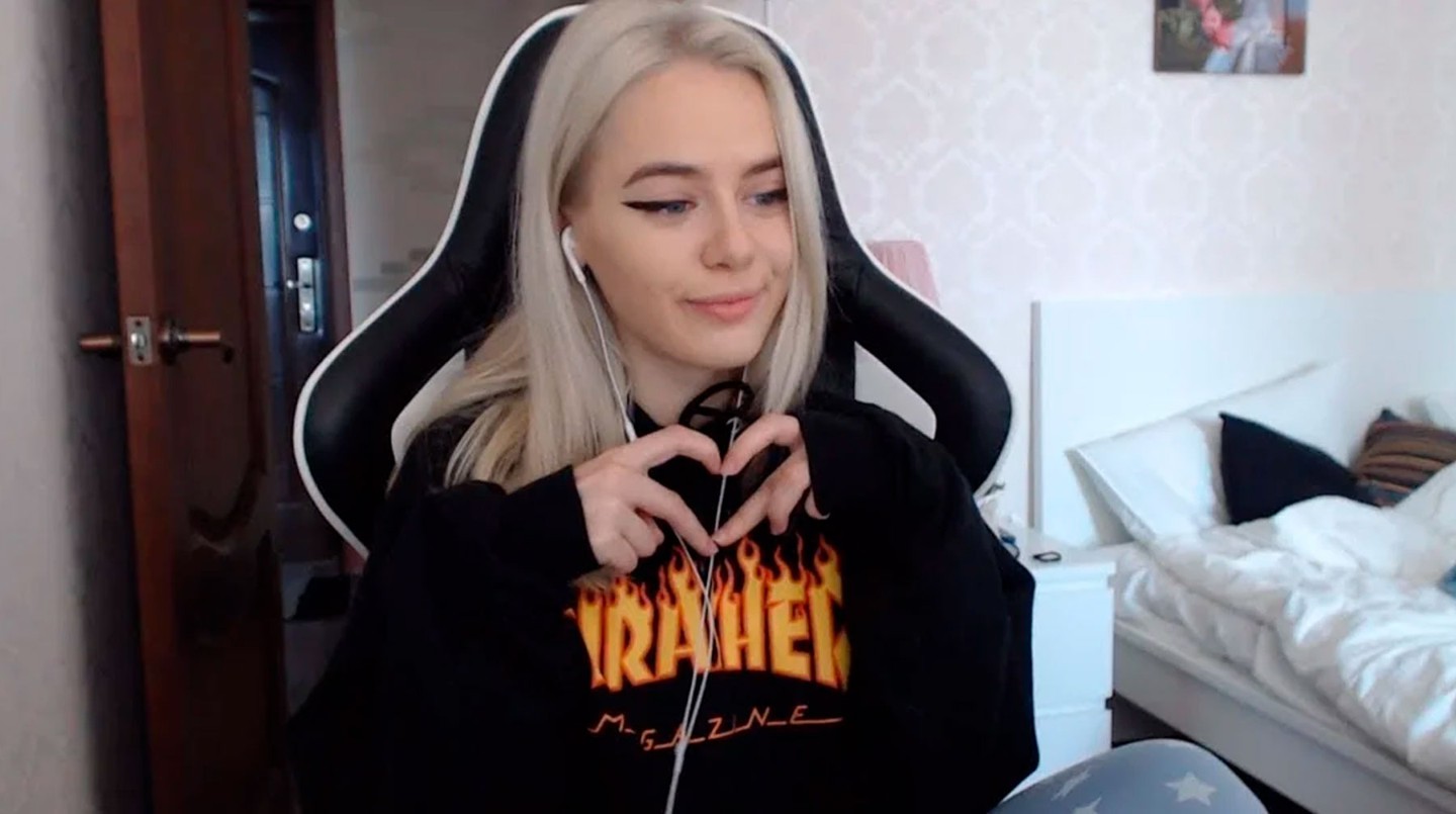 Стримерша tati