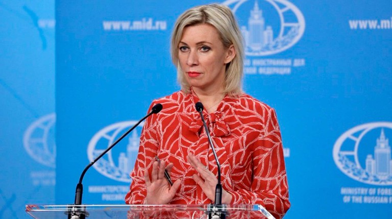 Неискренние улыбки: Захарова объяснила, чем отличаются американцы от россиян — Daily Storm