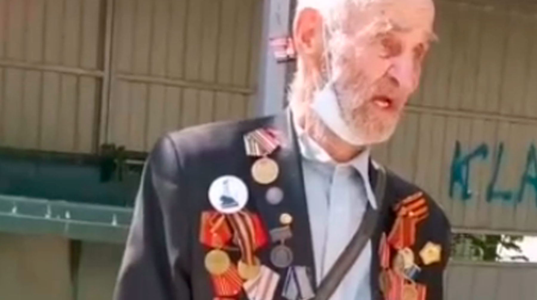 В Тюменской облдуме заверили, что заботятся о стариках Фото: © кадр из видео