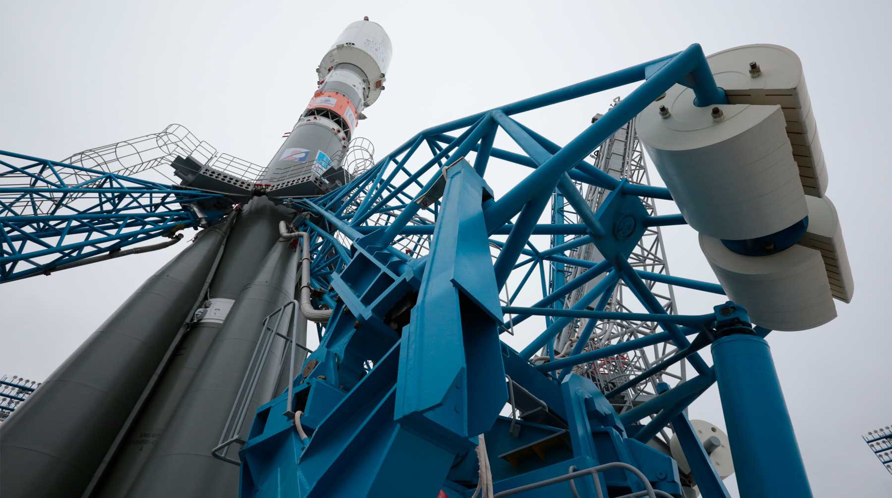 Dailystorm - Рогозин заявил о планах «Роскосмоса» снова превзойти SpaceX Илона Маска