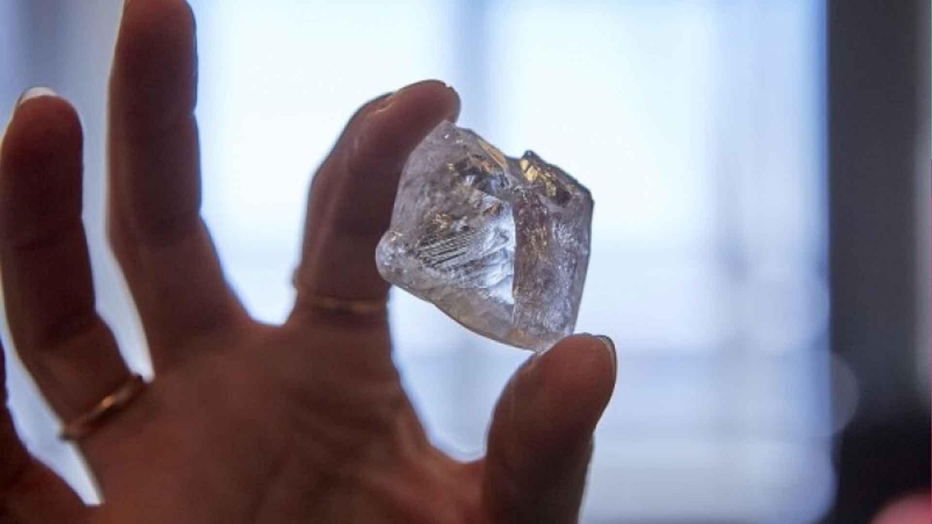 Dailystorm - Добытый в Якутии алмаз в 236 карат стал самым крупным в истории России