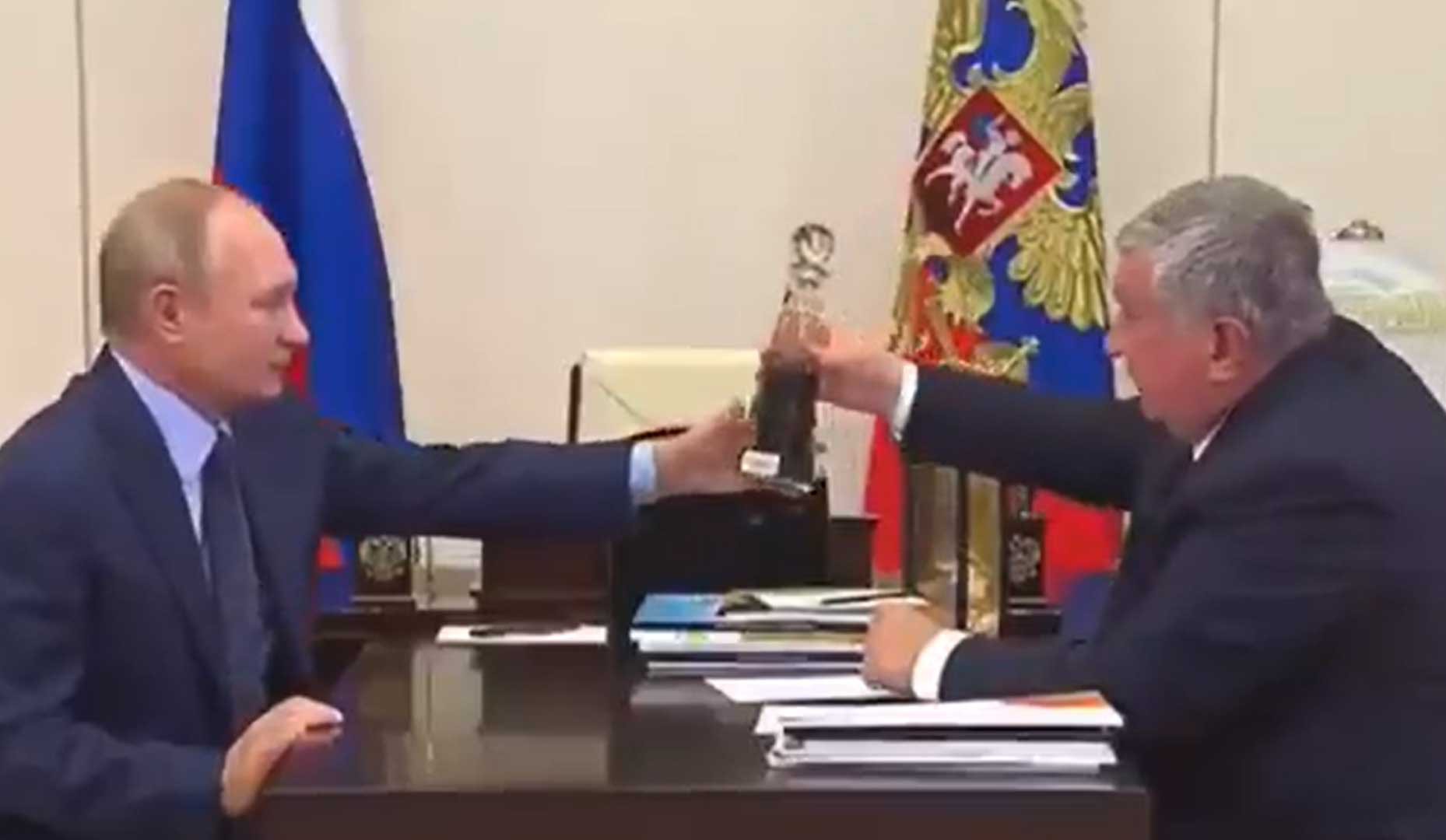Dailystorm - Сечин подарил Путину «лучшую в мире» нефть