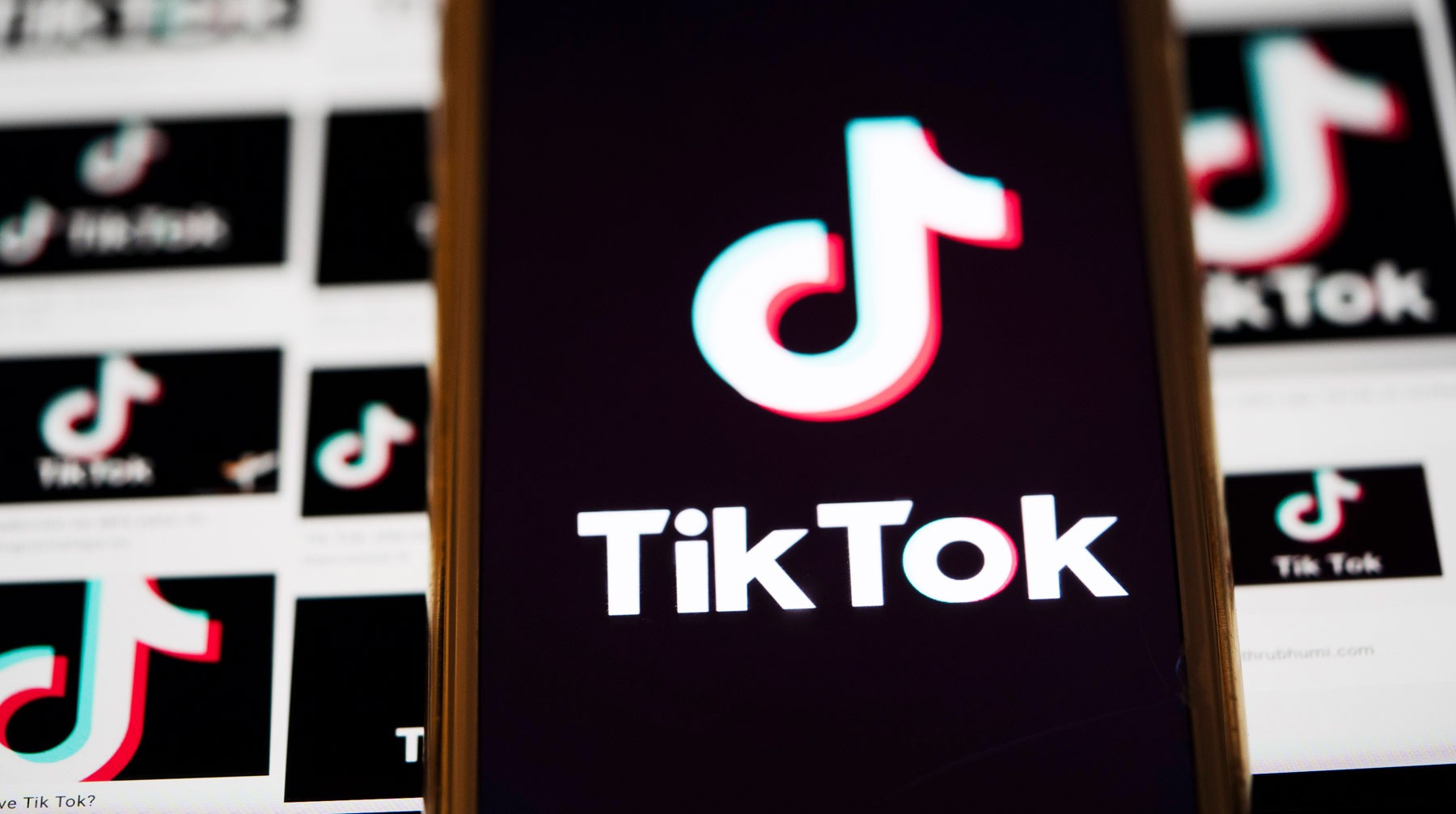 Oracle вступила в борьбу за TikTok