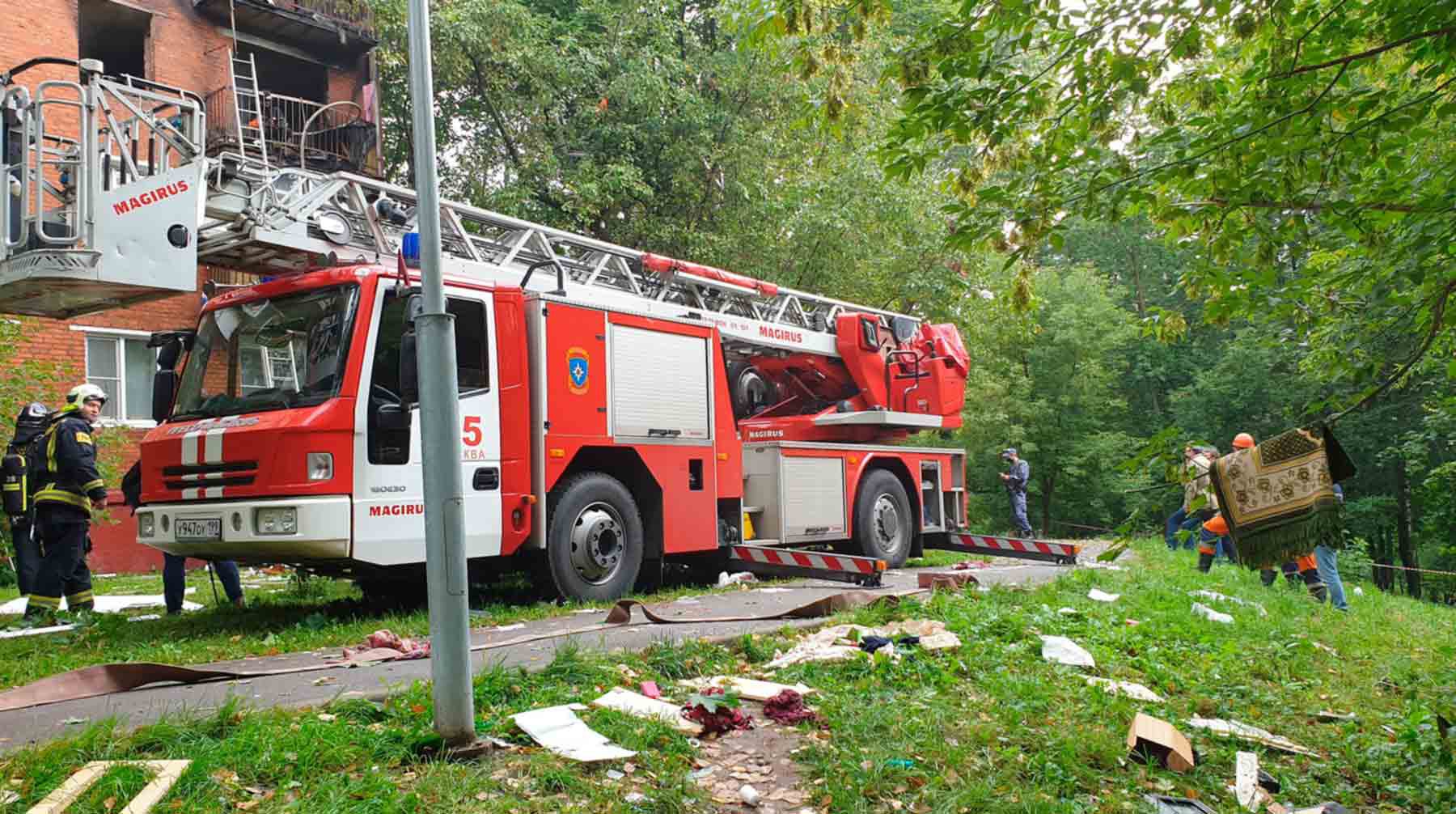 Dailystorm - Газовый баллончик мог стать причиной пожара в доме на западе Москвы