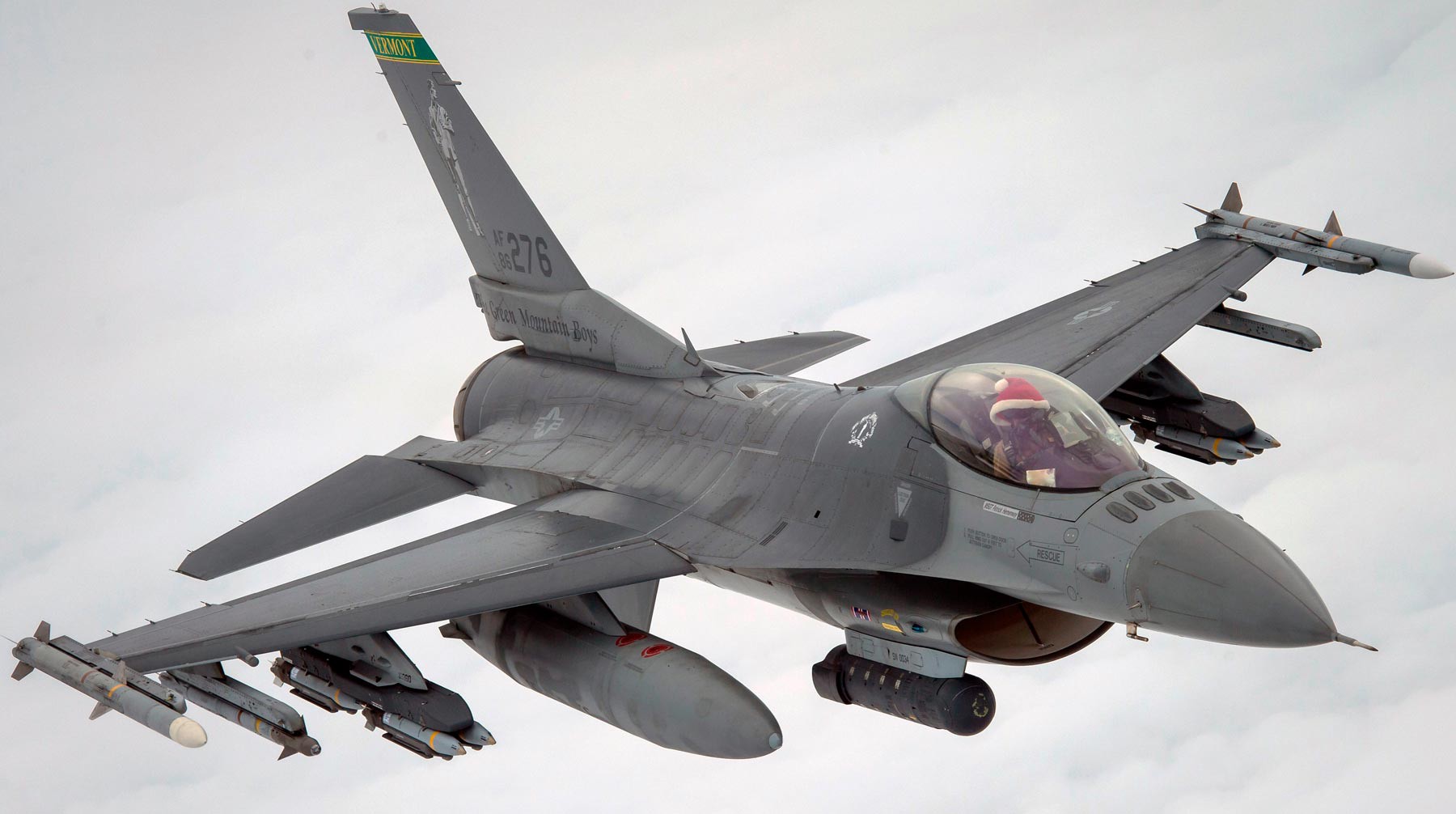 Dailystorm - «15 минут подлета»: Лукашенко припугнул белорусов вражескими F-16 с ядерным оружием