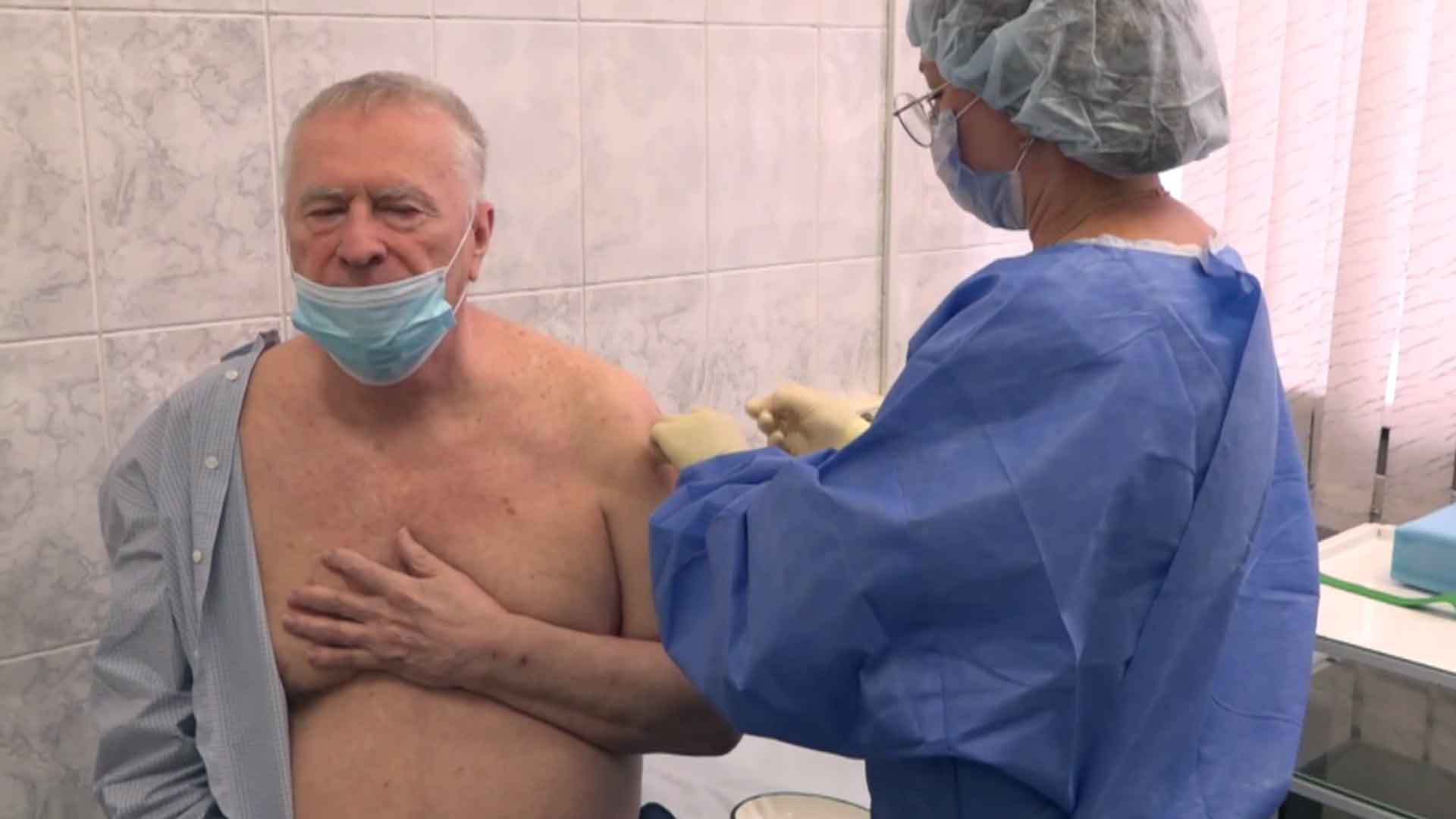 Dailystorm - Жириновский сделал прививку от коронавируса «Спутником V»