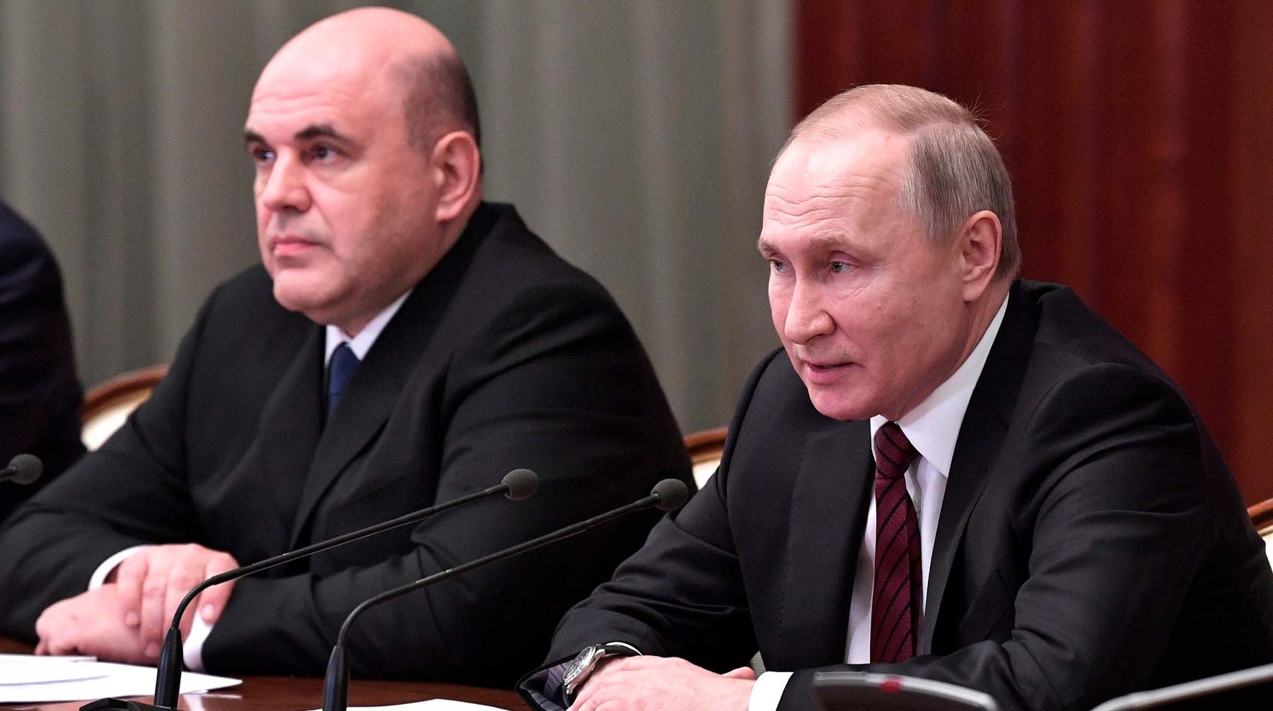 «Человек, которому можно довериться»: Мишустин назвал Путина своим наставником