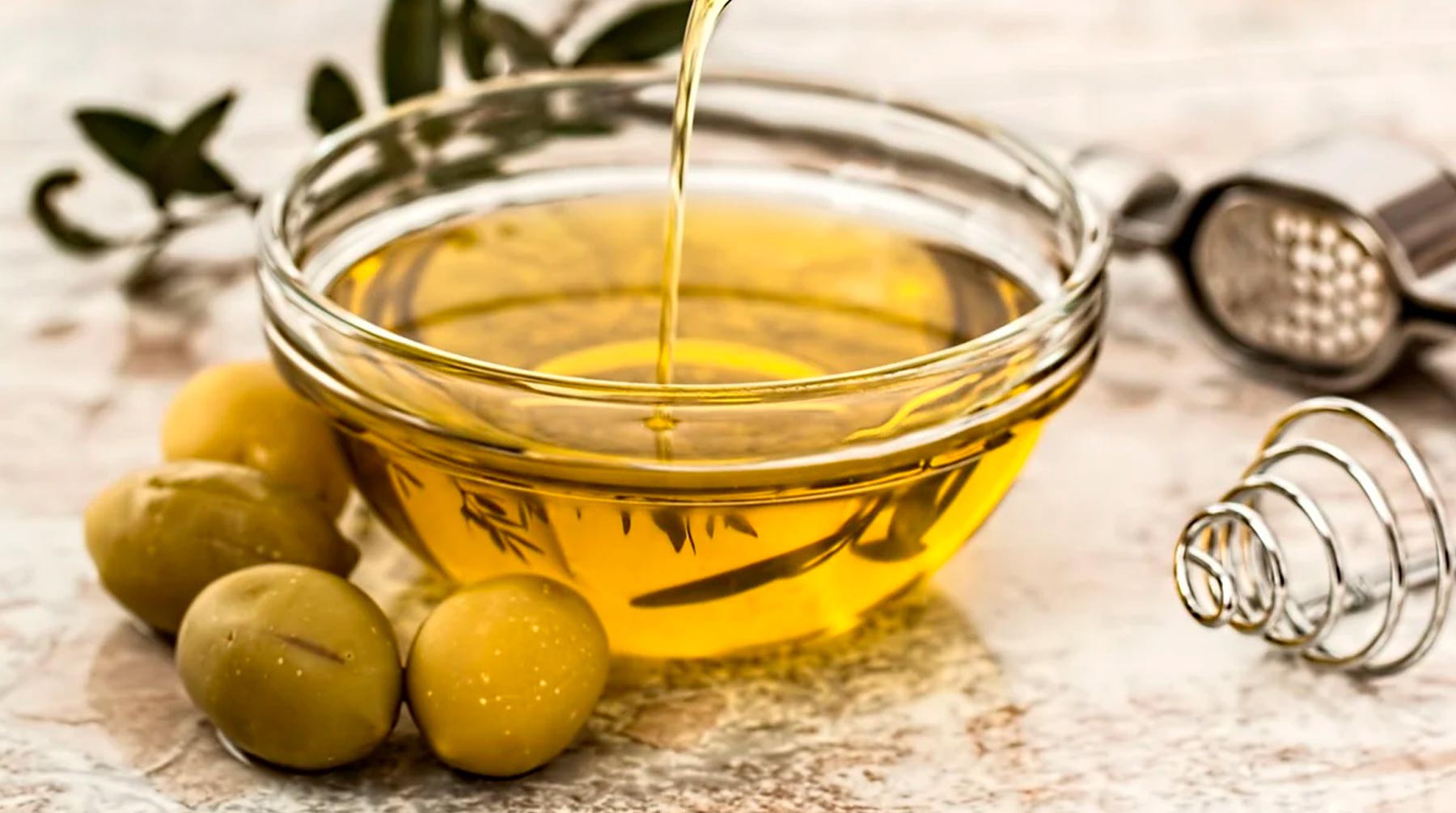 Dailystorm - Интересные факты о подсолнечном, оливковом и горчичном маслах