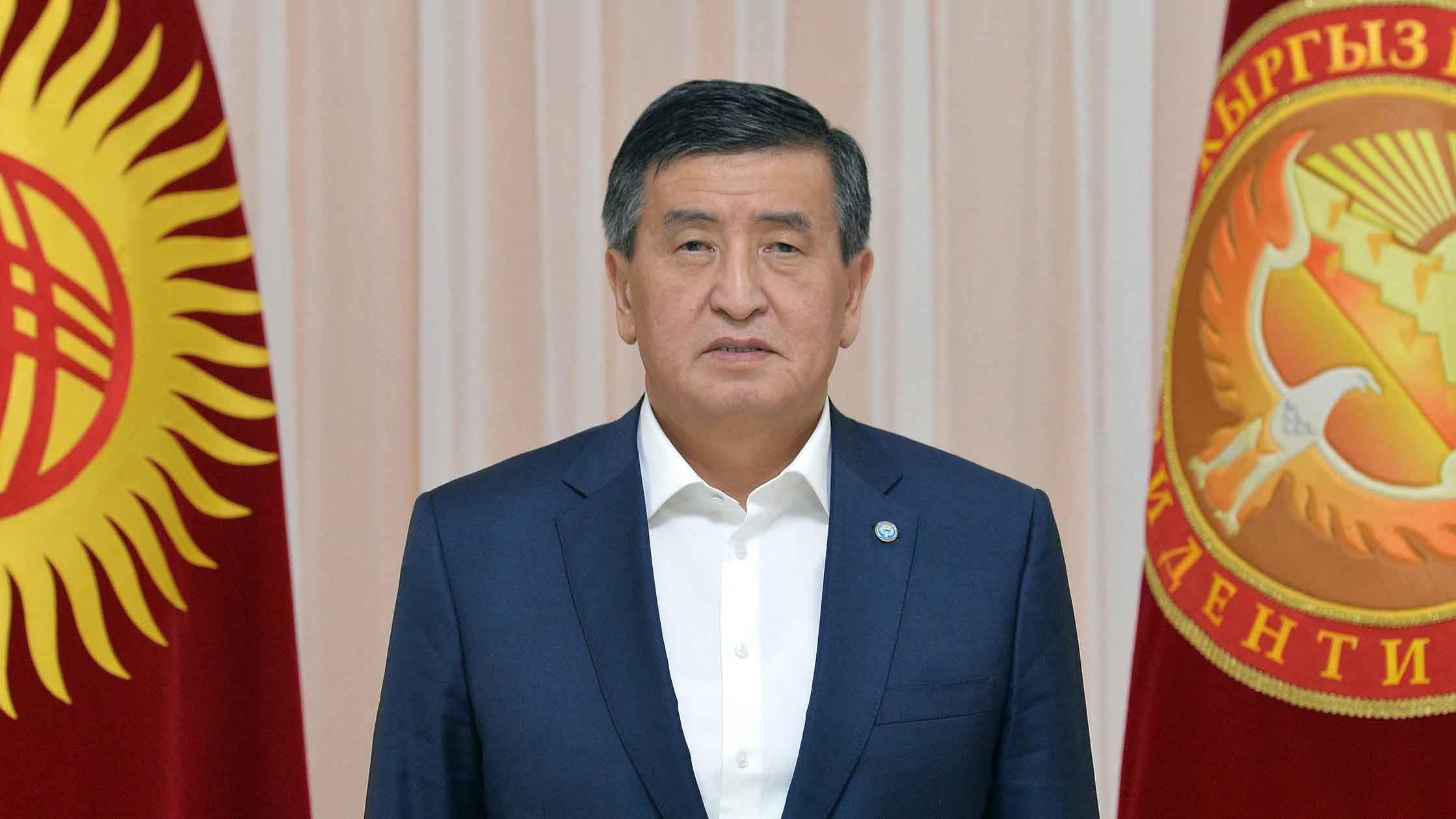 Политик признался, что не желает остаться в истории как «президент, проливший кровь и стрелявший в собственных граждан» Фото: © GLOBAL LOOK press / Kyrgyz President Press Service