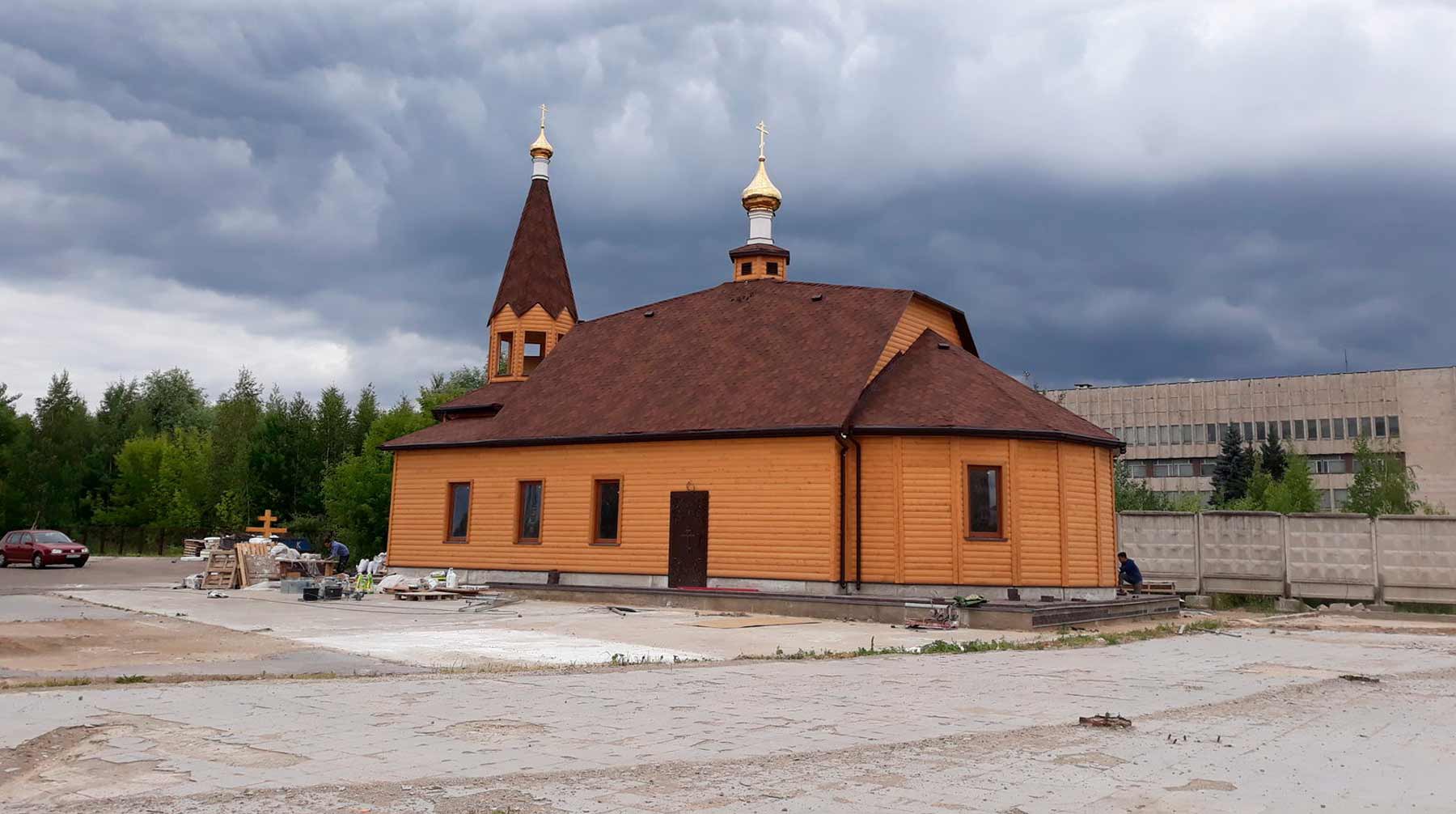 Временный храм при МГУ