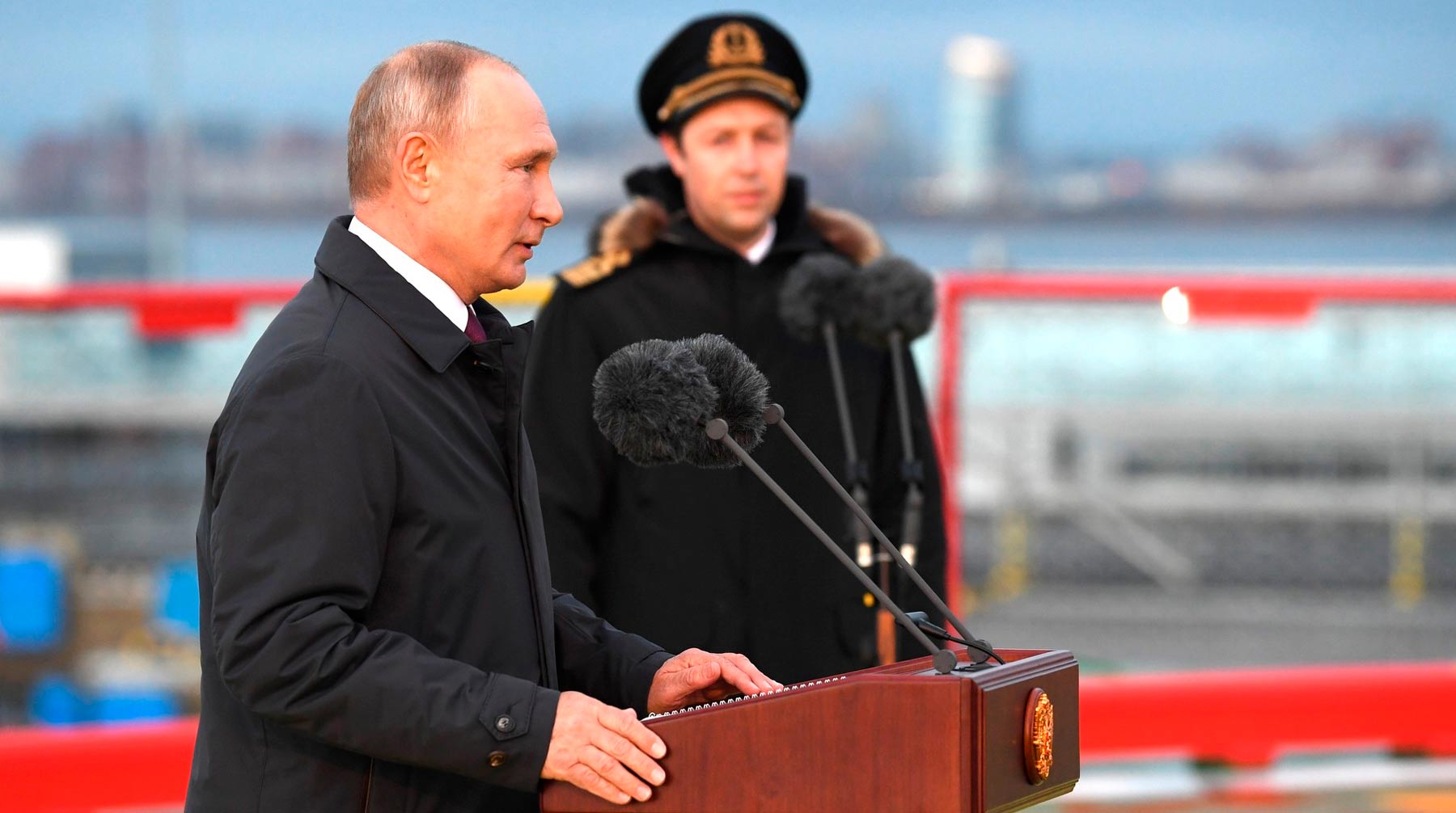 Мероприятие прошло на территории пассажирского порта «Морской фасад» в Санкт-Петербурге Фото: © kremlin.ru