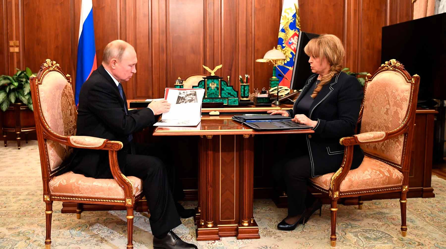 Dailystorm - Памфилова предложила Путину «развести» выборы и учебный процесс