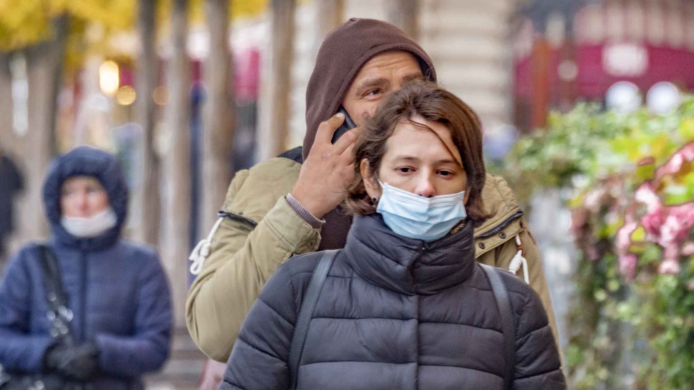 Пик эпидемии коронавирусной инфекции в стране еще не пройден, предупредили в ведомстве Фото: © GLOBAL LOOK press / Konstantin Kokoshkin