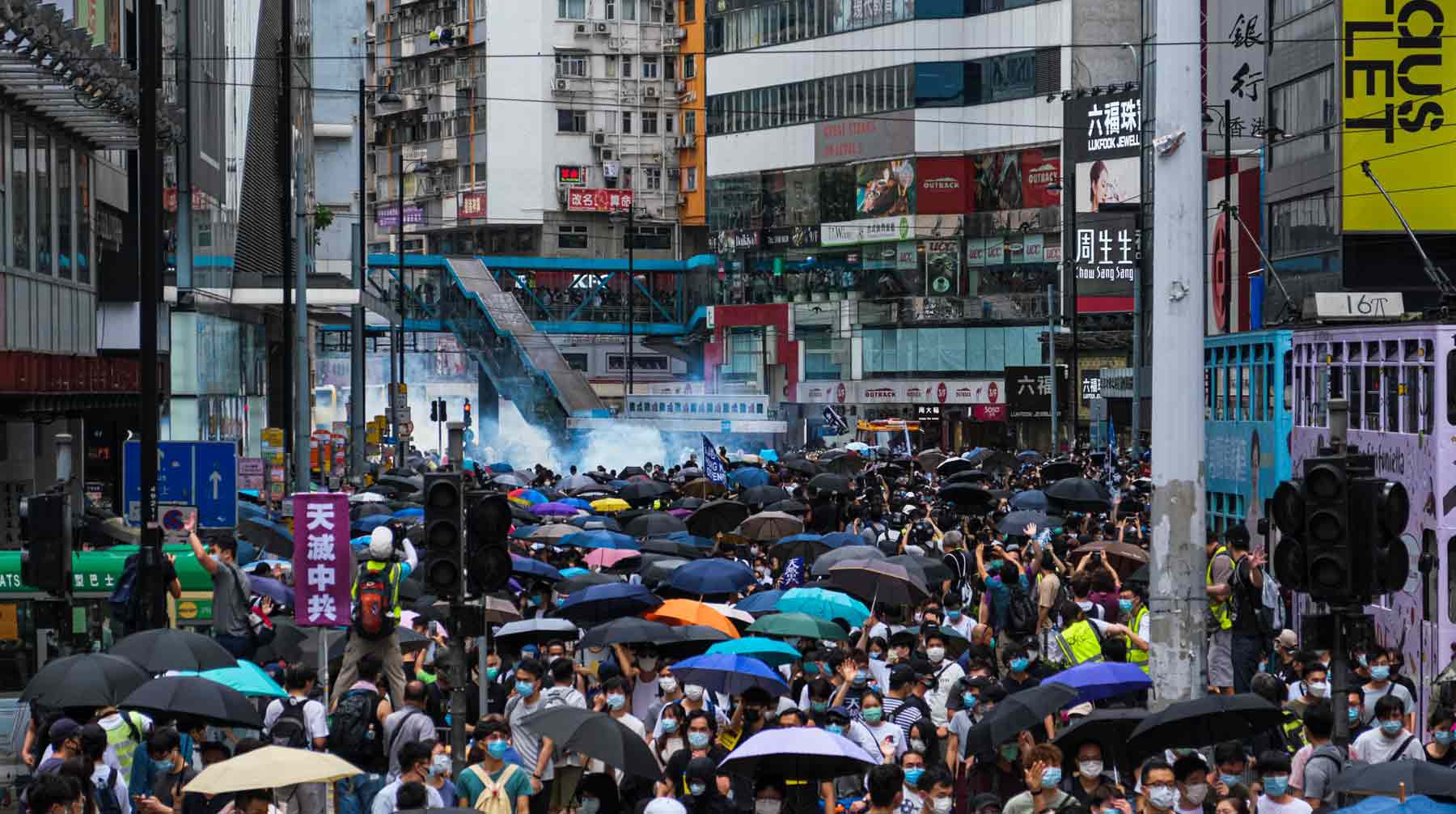 Dailystorm - США пригрозили Китаю санкциями за «уничтожение свободы» в Гонконге