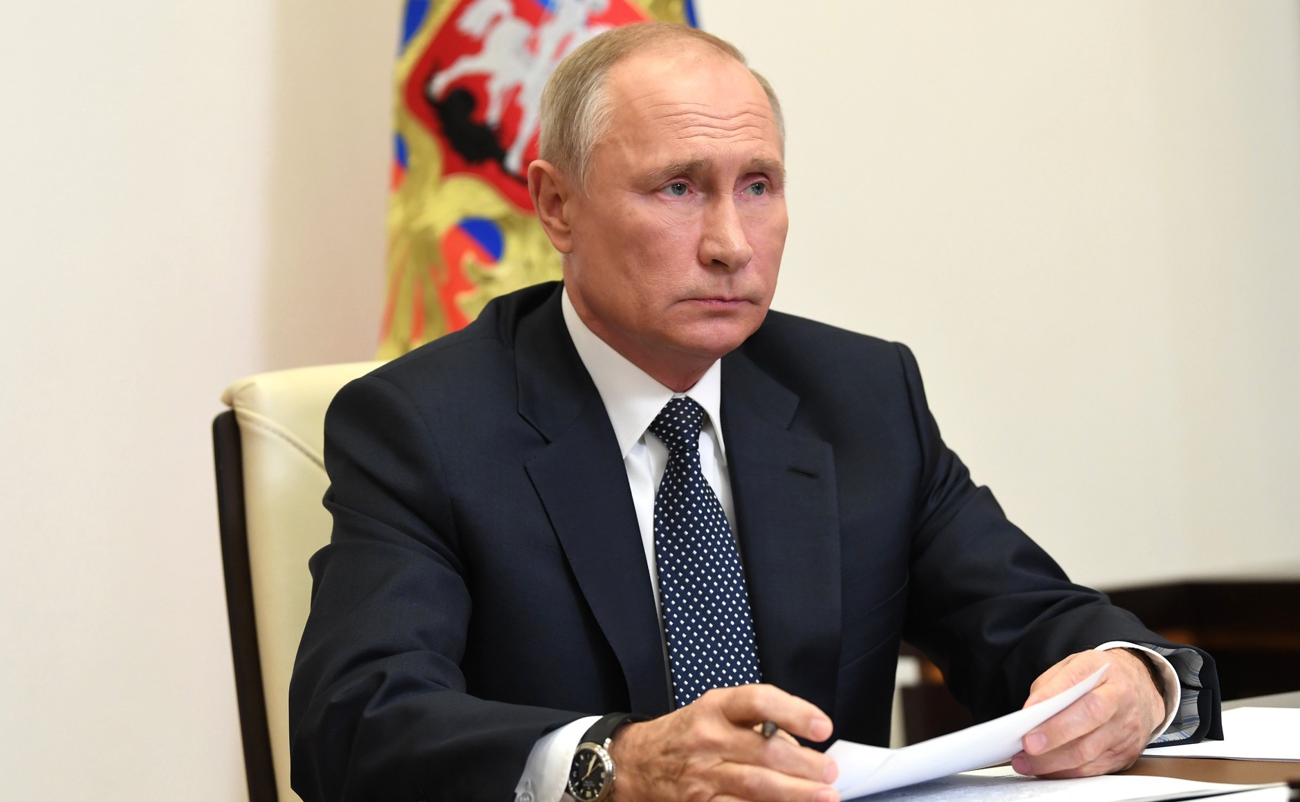 Dailystorm - Путин подписал закон о повышении НДФЛ до 15% на доходы выше пяти миллионов рублей