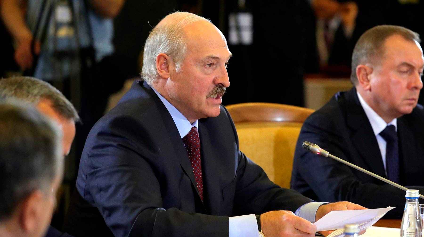 Dailystorm - Лукашенко пообещал, что не будет президентом при новой Конституции