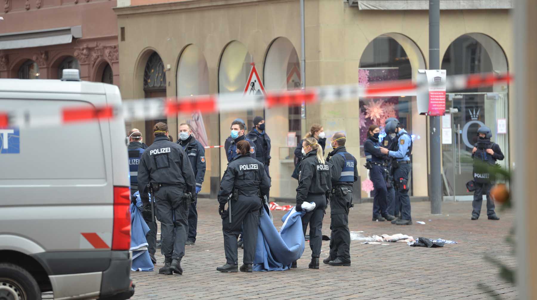 По последним данным, в результате инцидента погибли четыре человека Фото: © Global Look Press /  Harald Tittel