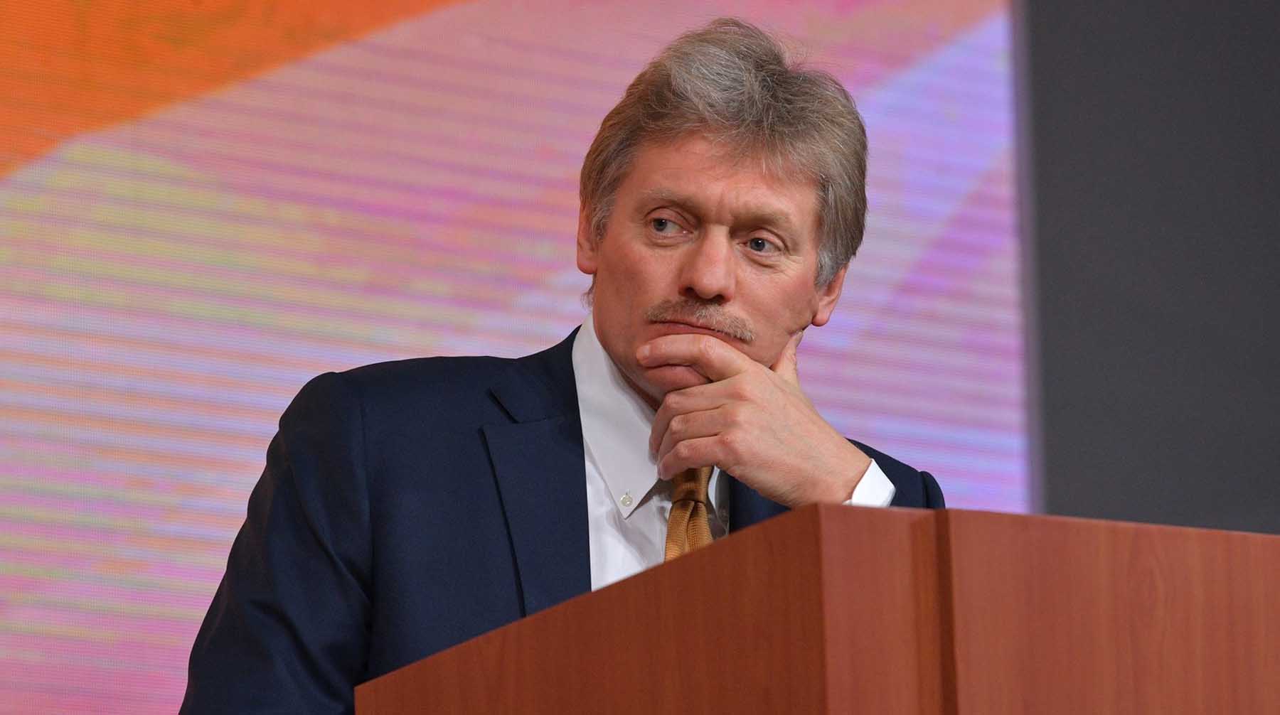 Пресс-секретарь Кремля подчеркнул, что президент ездит в командировки и у него каждый день проходят публичные мероприятия Фото: © Global Look Press / Kremlin Pool