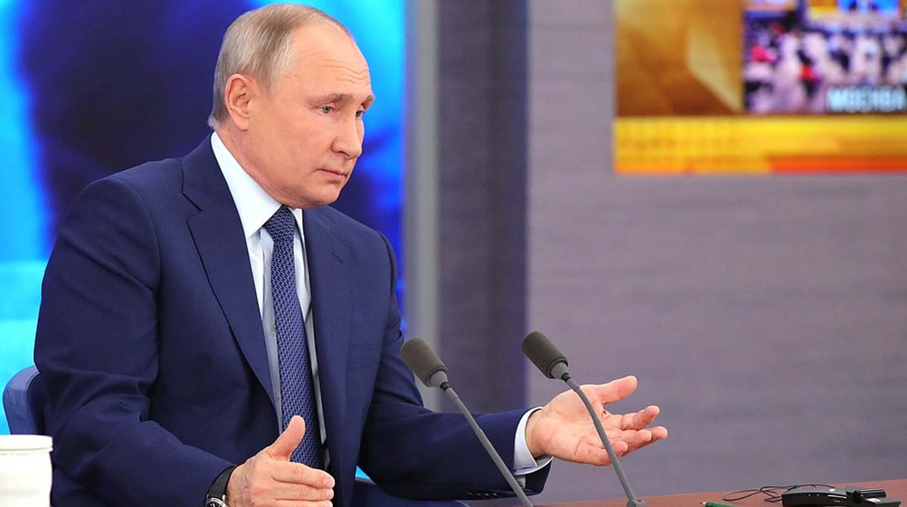 Dailystorm - Путин обвинил Шнурова в провокации после вопроса о «русских хакерах»