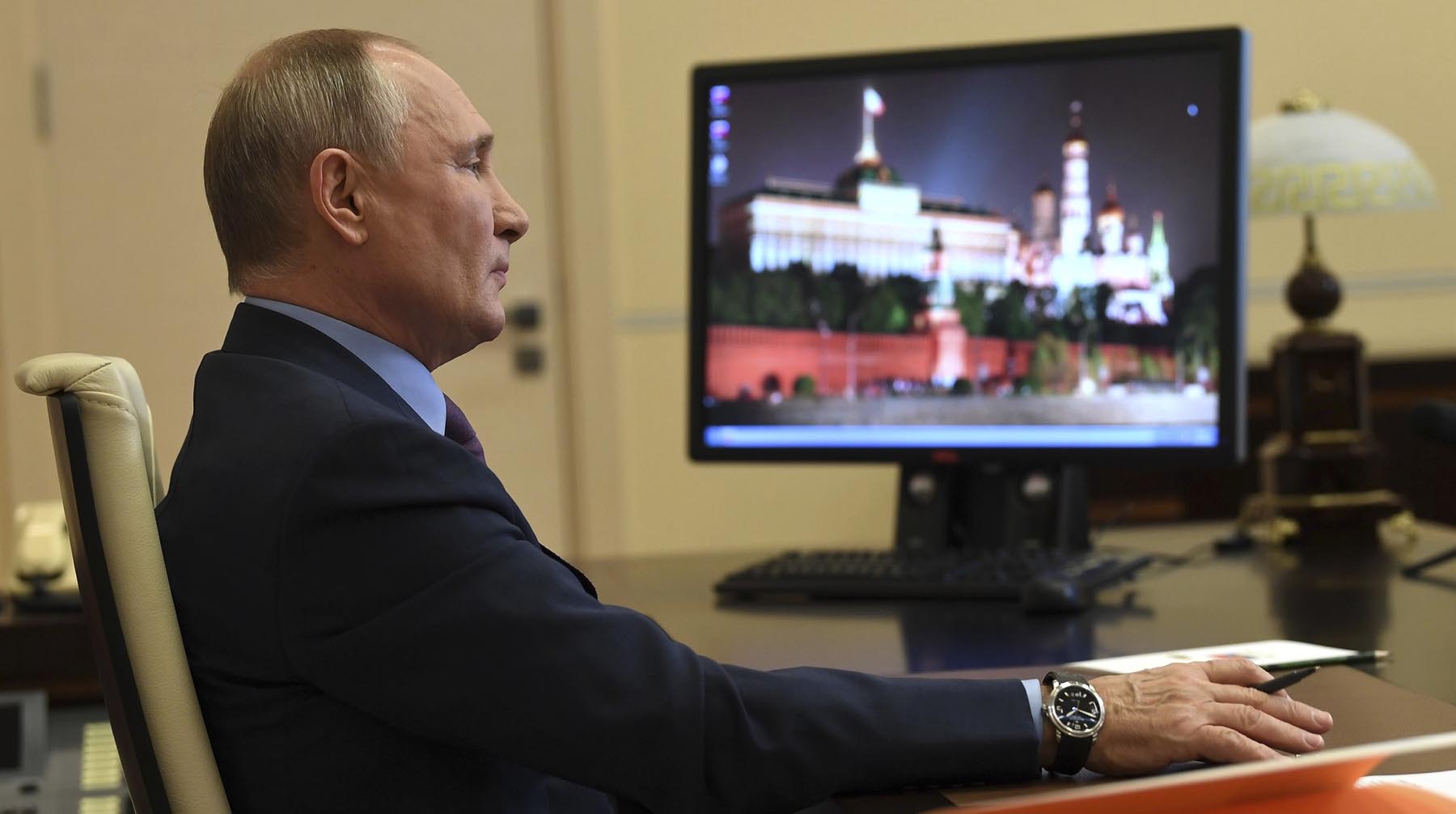 Президент России добавил, что на решение этой проблемы выделены огромные средства Фото: © Global Look Press / Алексей Никольский