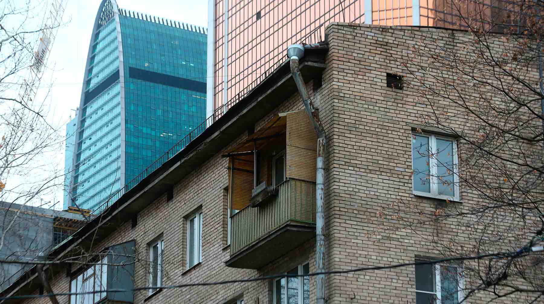 Dailystorm - Решить проблему ветхого жилья: Путин потребовал «вытаскивать людей из трущоб»