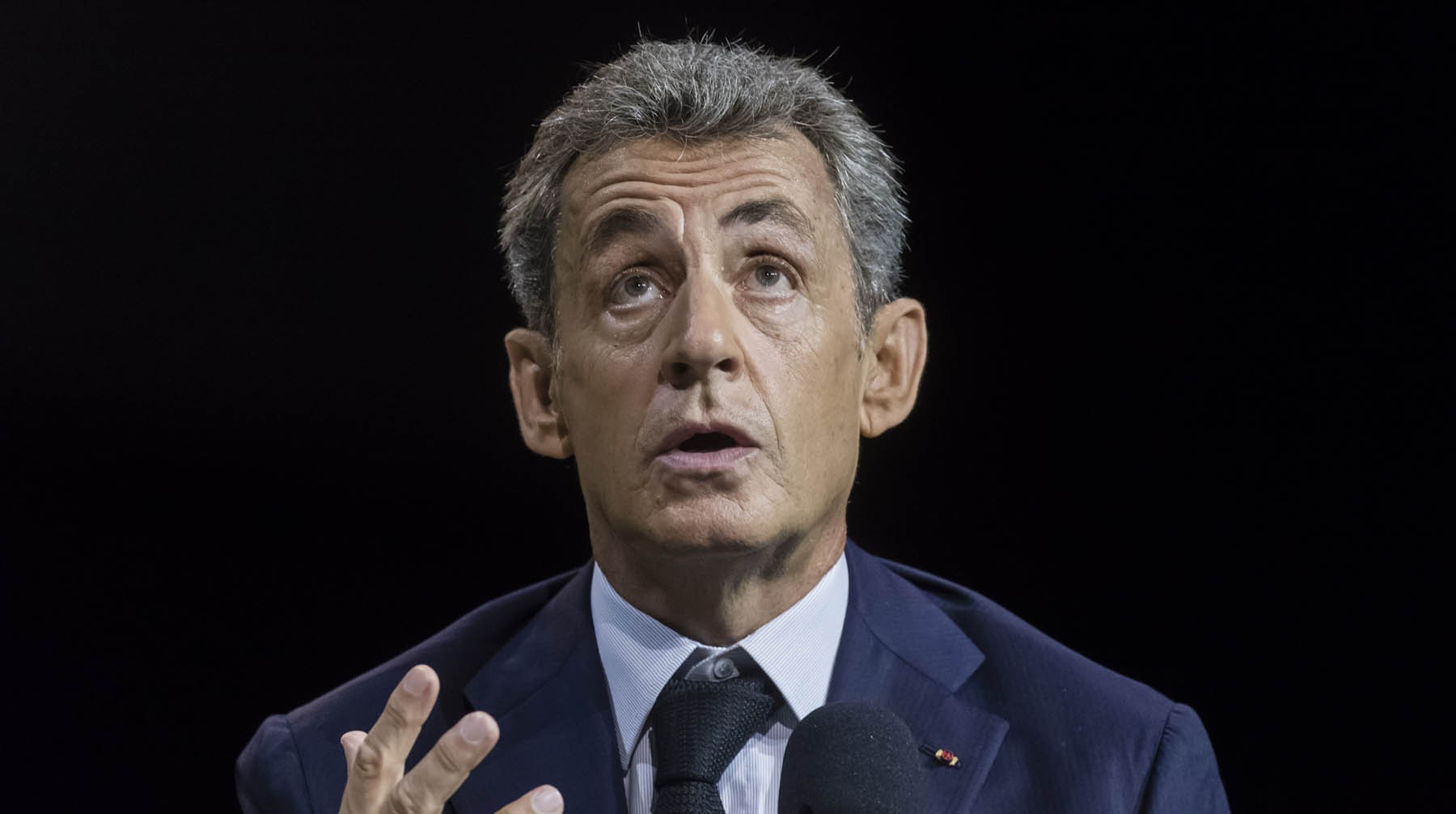 Dailystorm - Власти Франции заподозрили Саркози в получении взятки от миллиардеров Саркисовых