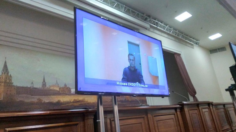В надзорном ведомстве подчеркнули, что оппозиционный политик неоднократно нарушал условия испытательного срока Фото: © Daily Storm / Алексей Полоротов