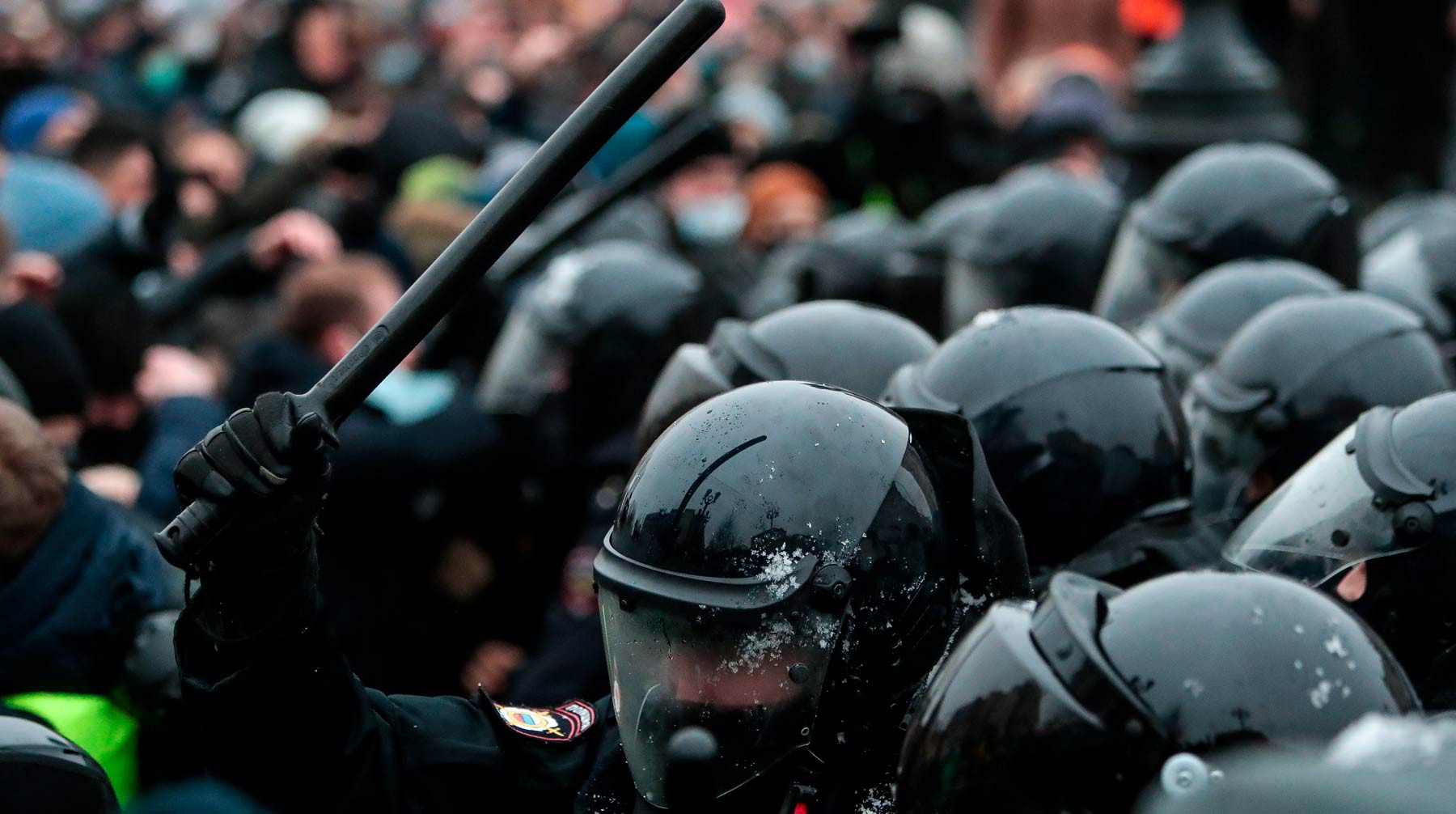 Dailystorm - Песков: Несанкционированные протесты должны жестко подавляться
