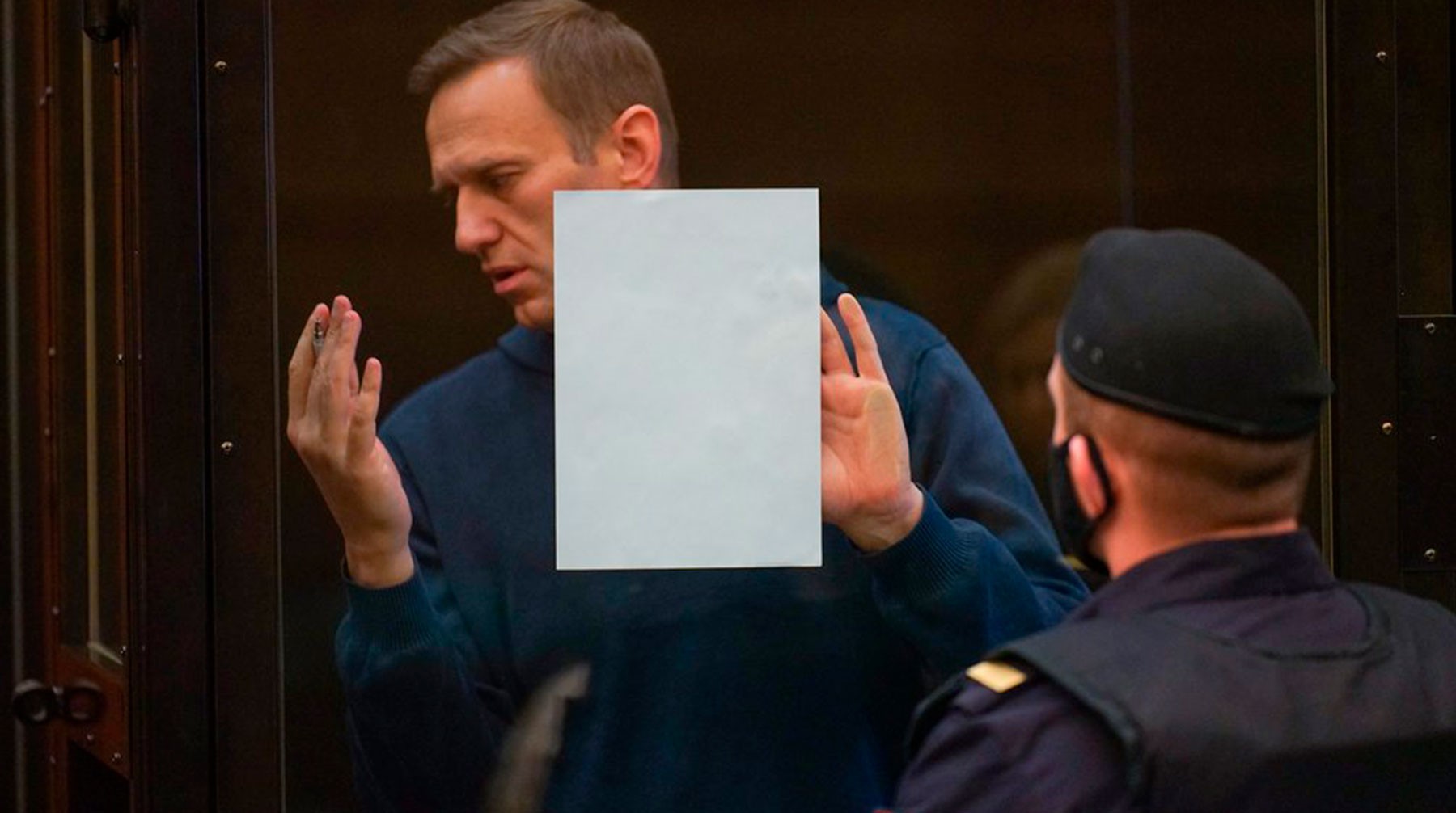 Dailystorm - Навальный признался, что не знаком с делом об оскорблении ветерана
