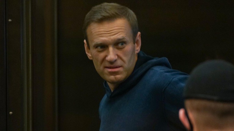 YouTube заблокировал видео разговора Навального с его предполагаемым убийцей — Daily Storm