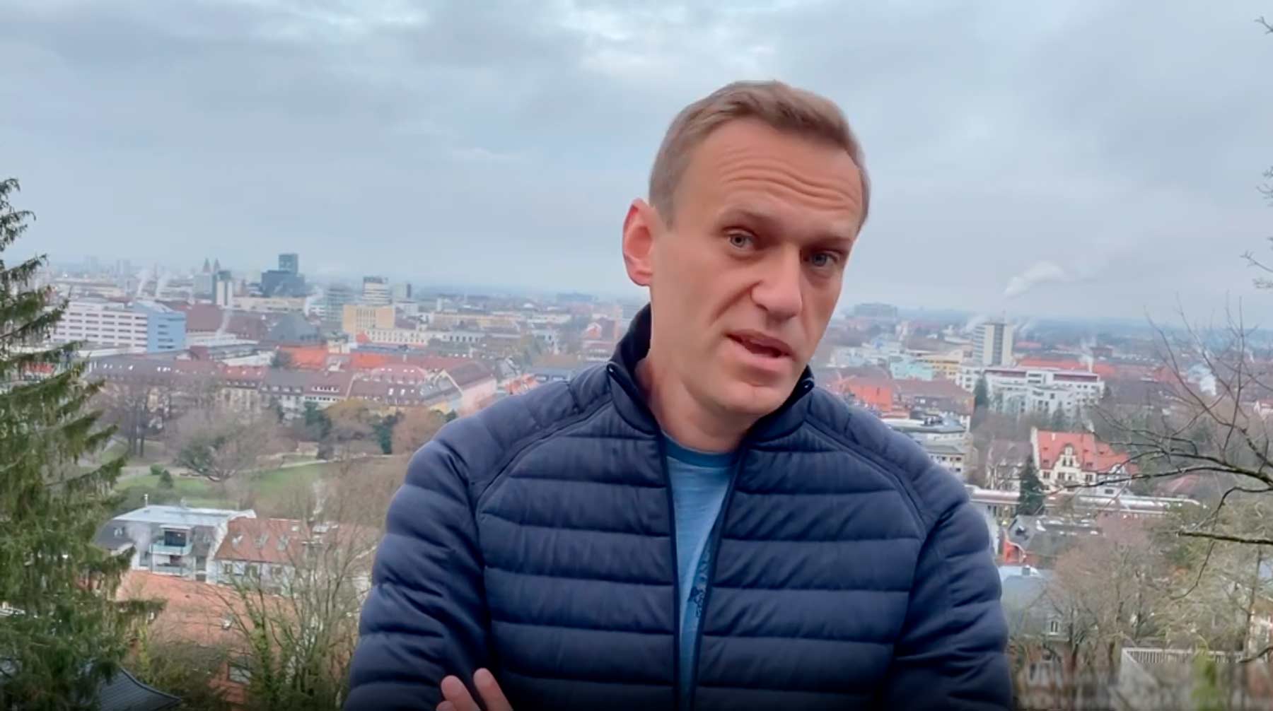 Оппозиционер признался, что живет в спартанских условиях, но у него «все хорошо» Алексей Навальный