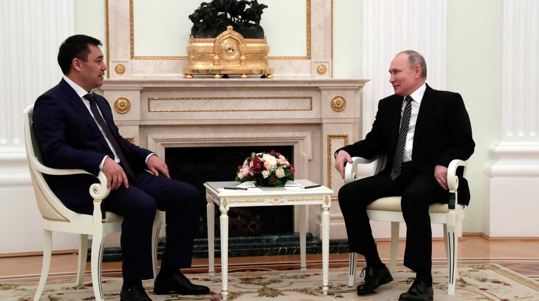 Президент республики также пригласил российского лидера в гости и сказал, что будет укреплять отношения с Россией Фото: © Global Look Press / Kremlin Pool