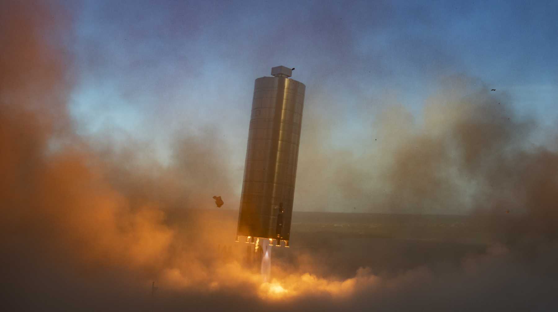Это первый раз, когда летательному аппарату удалось удачно приземлиться Фото: © Global Look Press / SpaceX