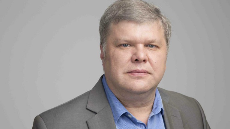 Депутата Мосгордумы Митрохина задержали на «пикете бомжей» возле Совфеда — Daily Storm