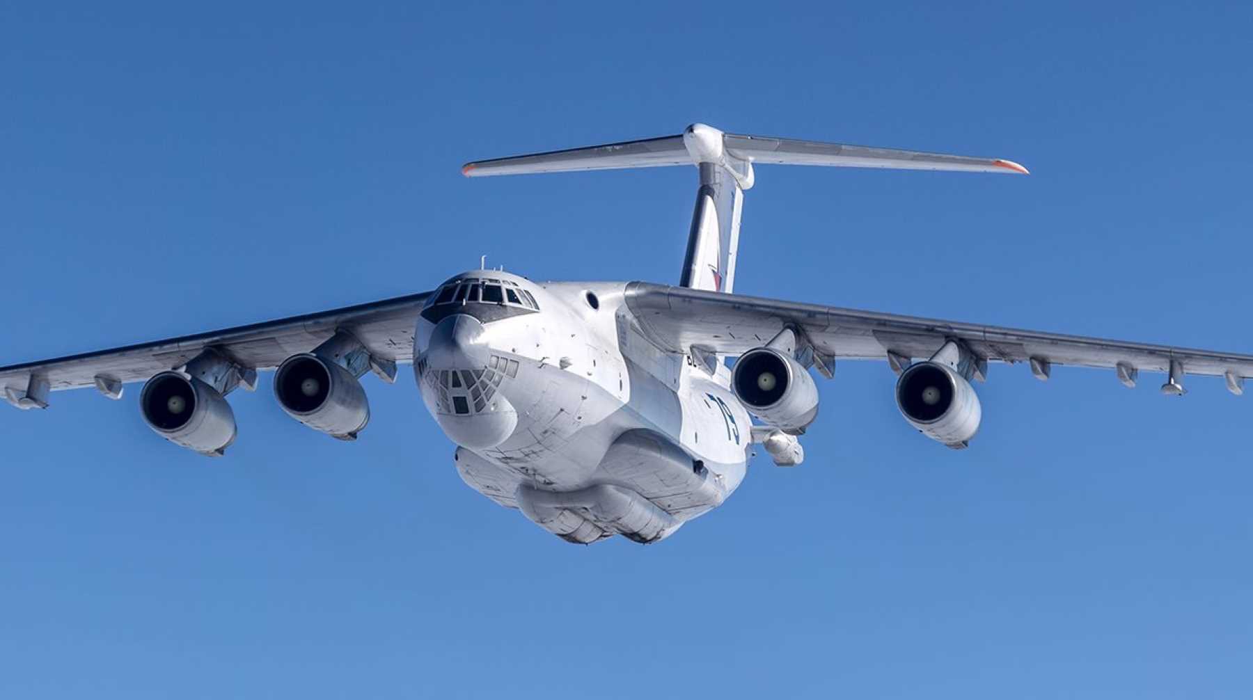 Dailystorm - В Жуковском готовится к аварийной посадке самолет-заправщик Ил-78