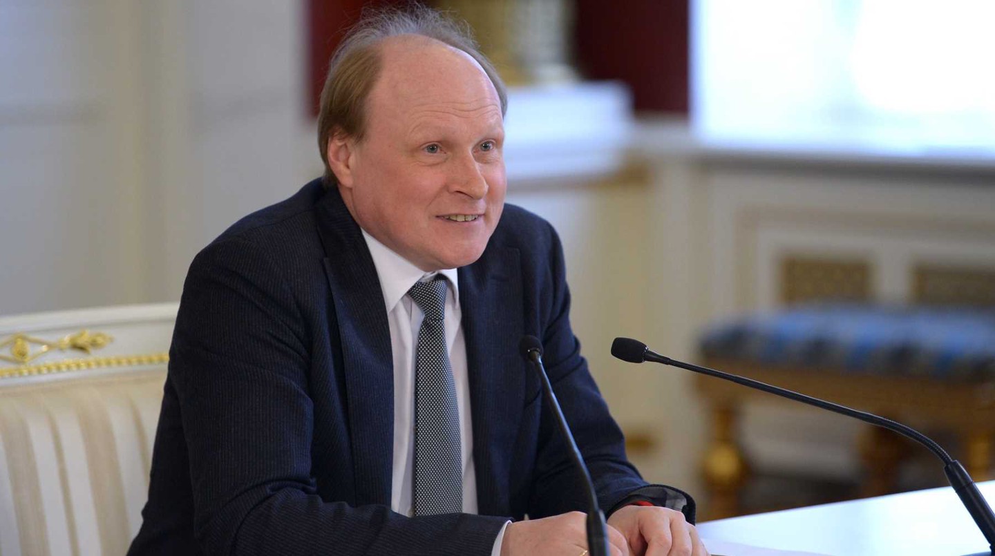 Владимир Толстой