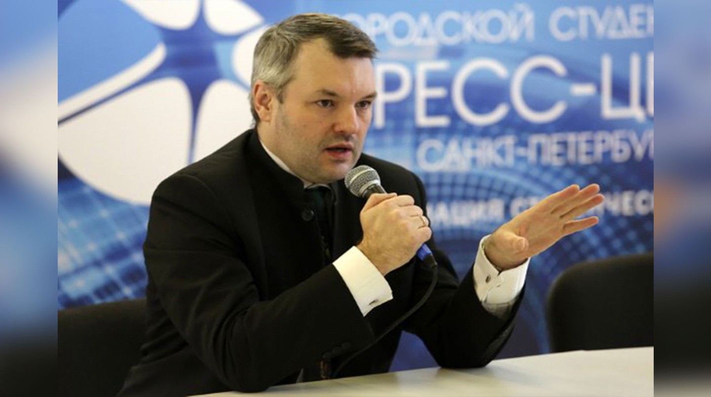 Дмитрий Солонников