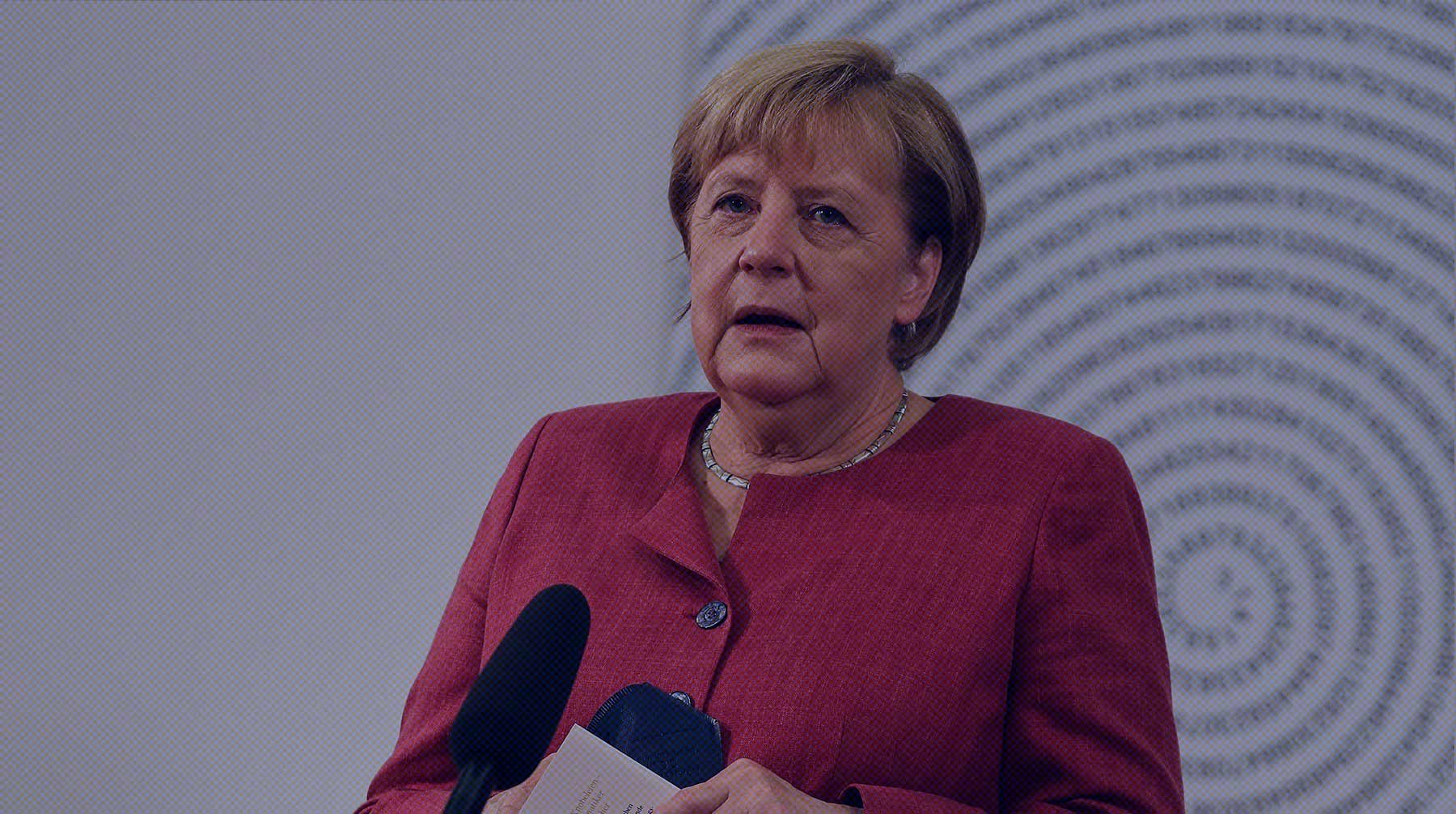 Dailystorm - Меркель возложила венок к Могиле Неизвестного Солдата — видео
