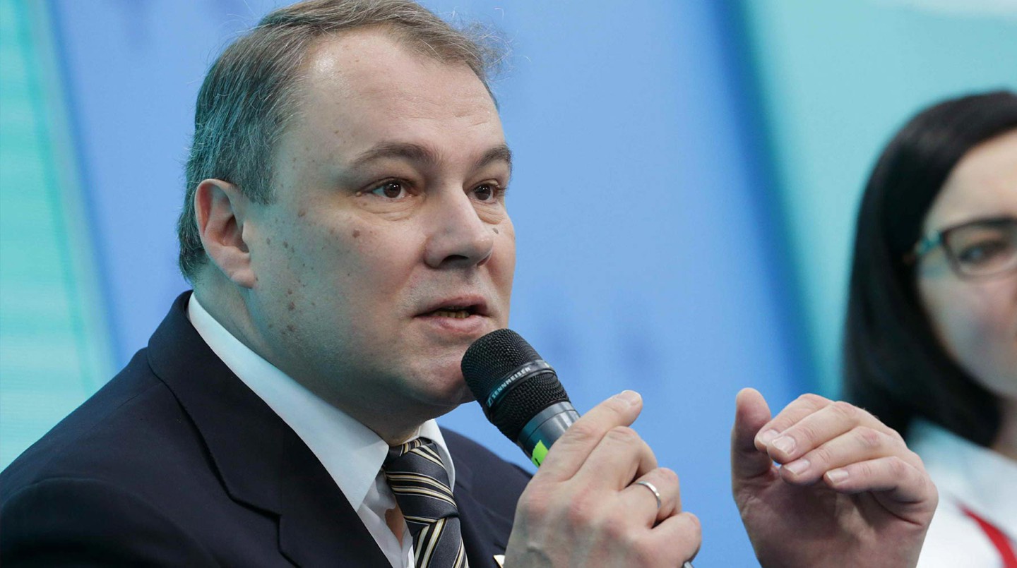 Петр Толстой