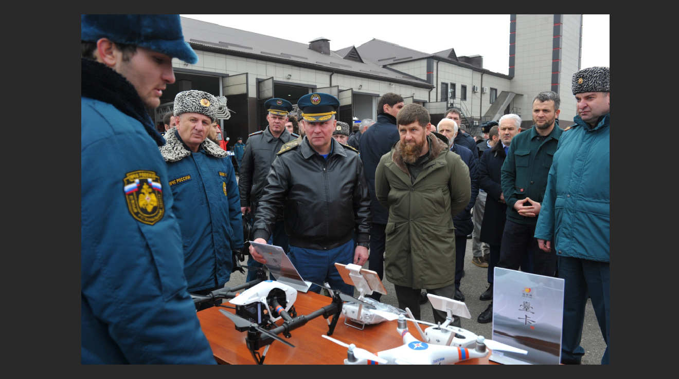 Министр мчс куренков фото