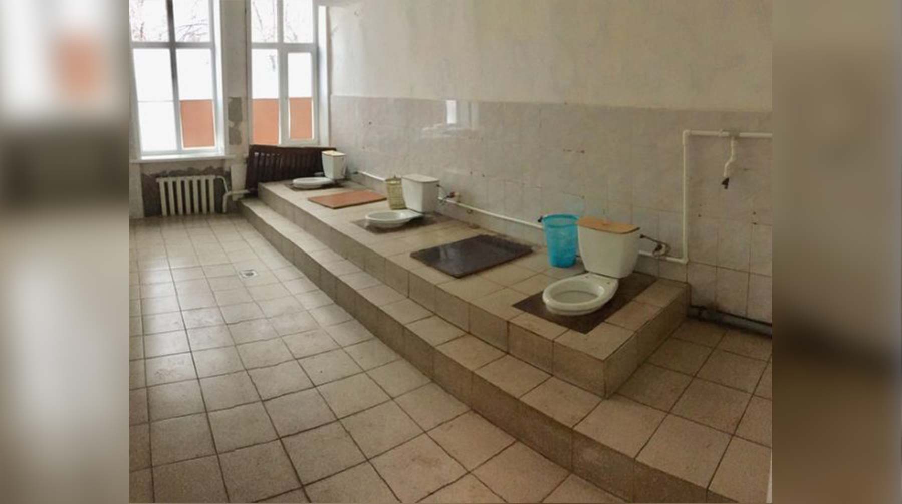 Туалет воронежского дома культуры  «Шинник»