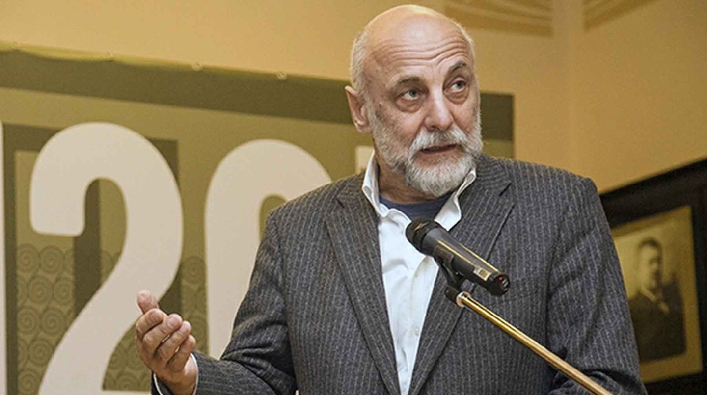 Салават Щербаков